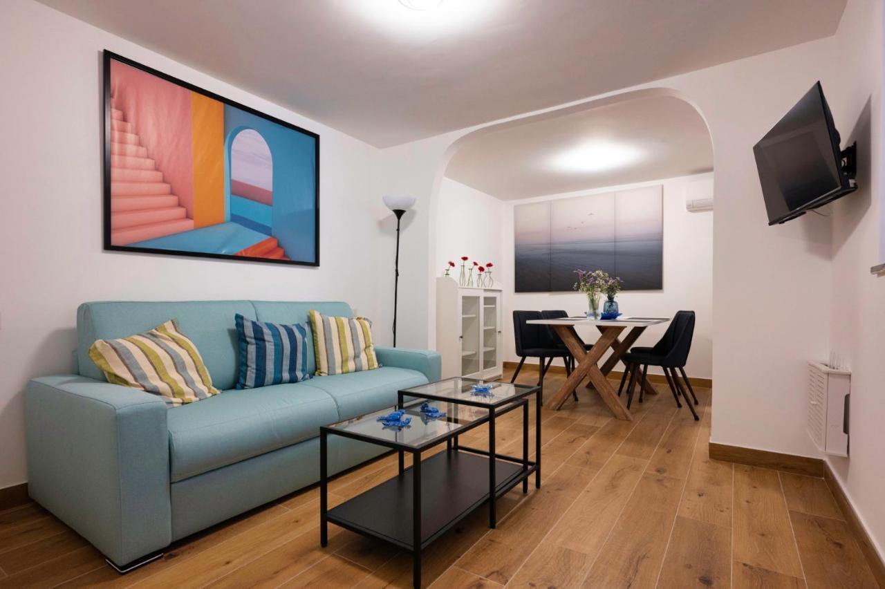 Diomira Apartment Таорміна Екстер'єр фото